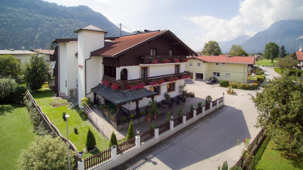 Gasthof Pension Alpenblick Radfeld Eksteriør bilde